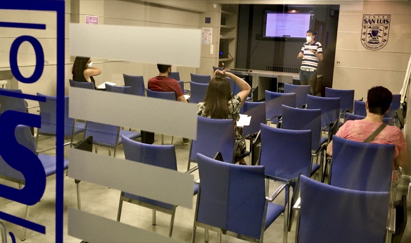 Calendario de Inicio de las clases 2020 / 2021 Calendario de Inicio de las clases 2020 / 2021